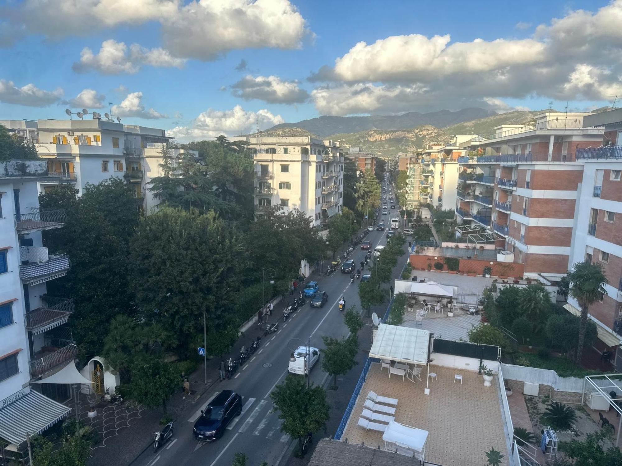 Roof And Sky Sorrento Center Suite Екстериор снимка