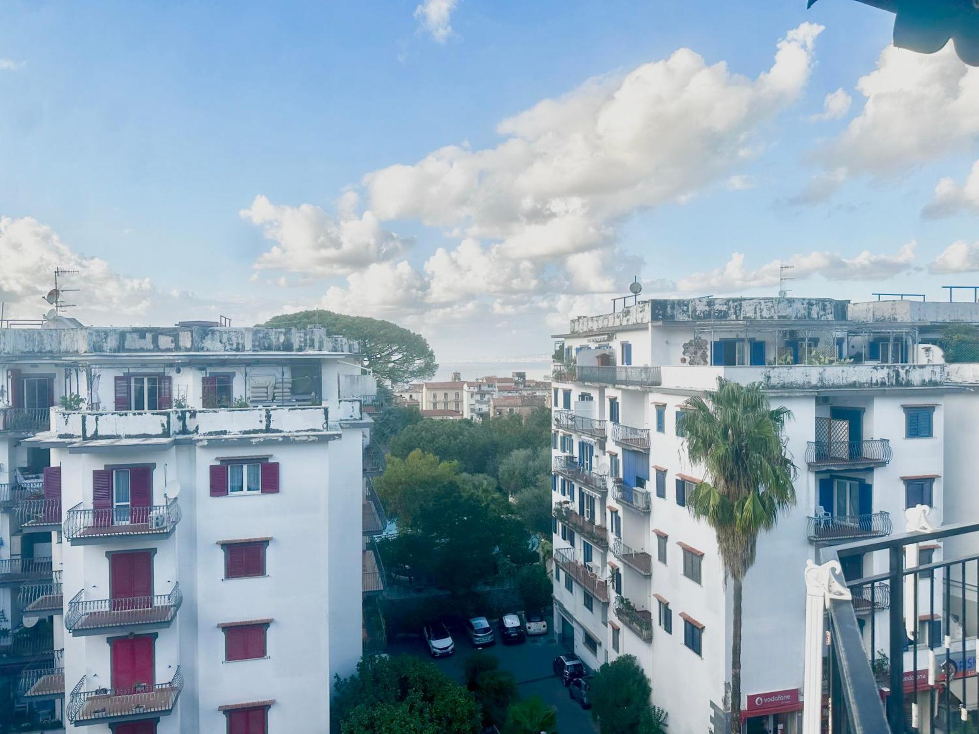 Roof And Sky Sorrento Center Suite Екстериор снимка